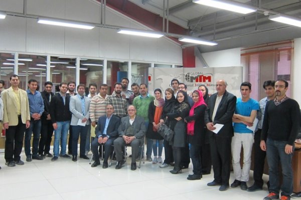 تیم همکاران آزمایشگاه مرکزی